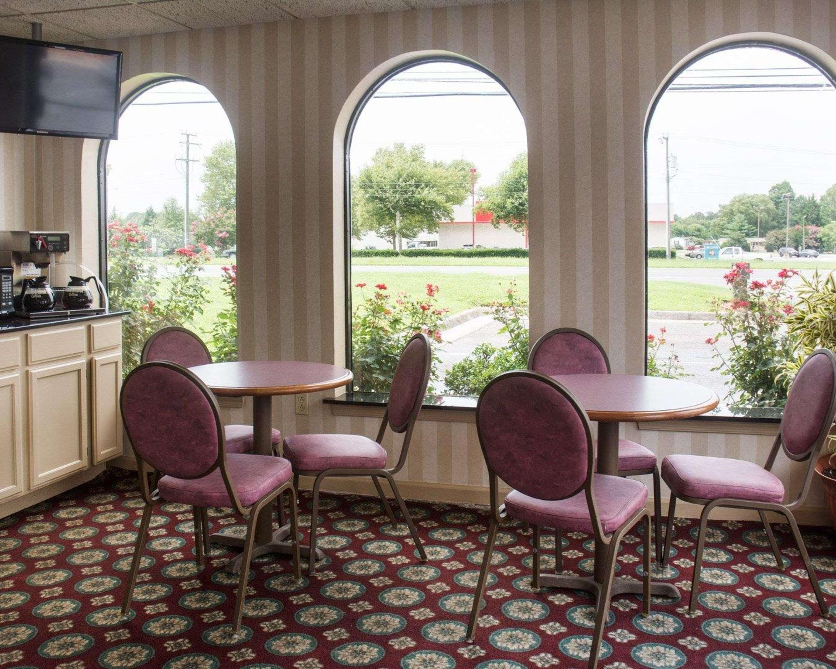 Econo Lodge Chesapeake Route 13 And I-464 Ngoại thất bức ảnh
